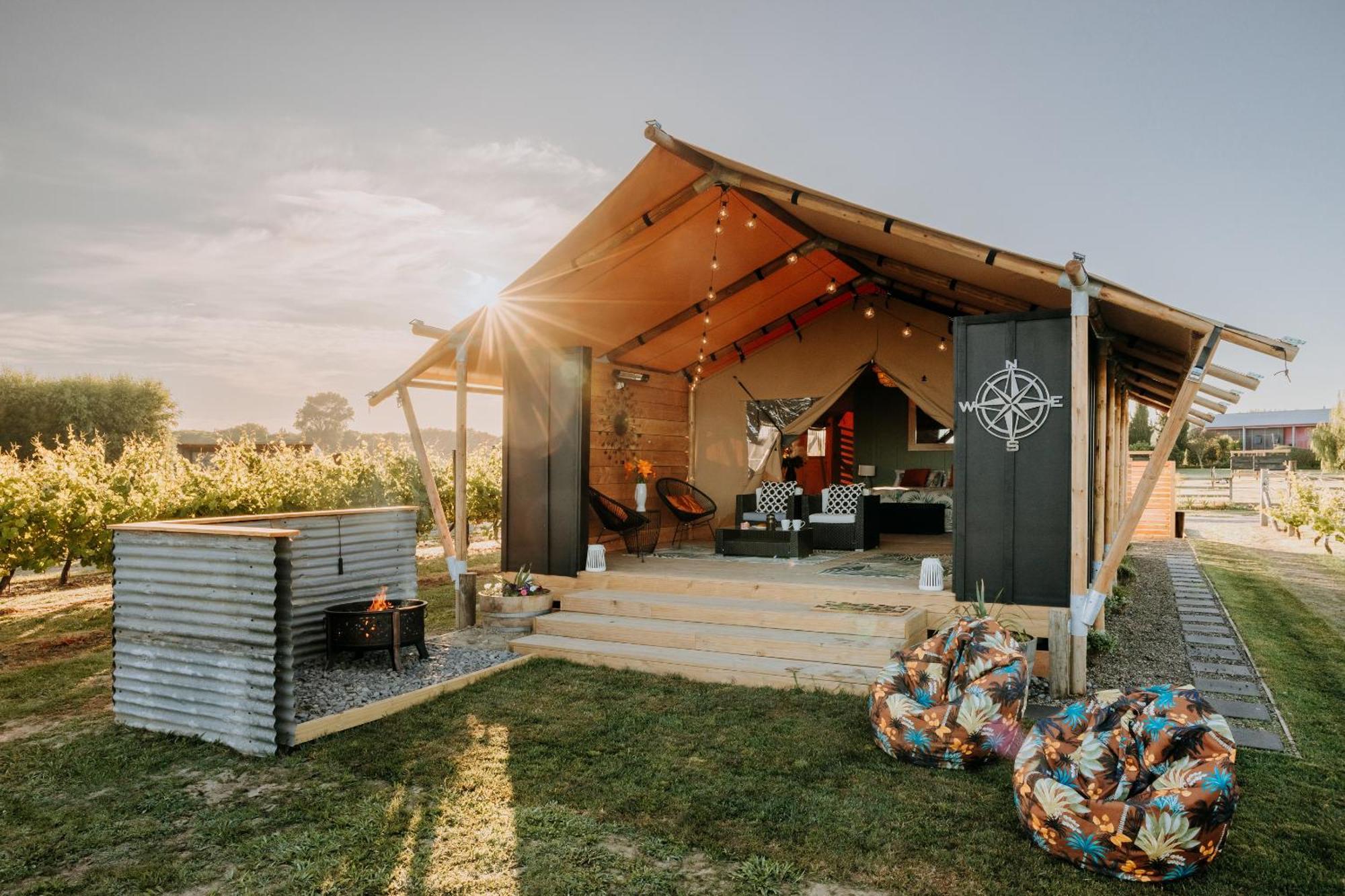 Villas & Vines Glamping هاستينغز المظهر الخارجي الصورة