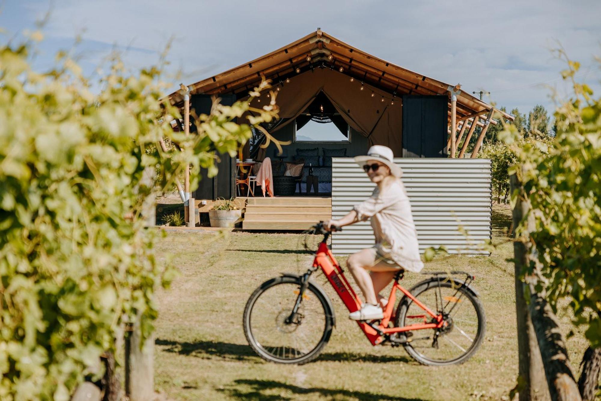 Villas & Vines Glamping هاستينغز المظهر الخارجي الصورة